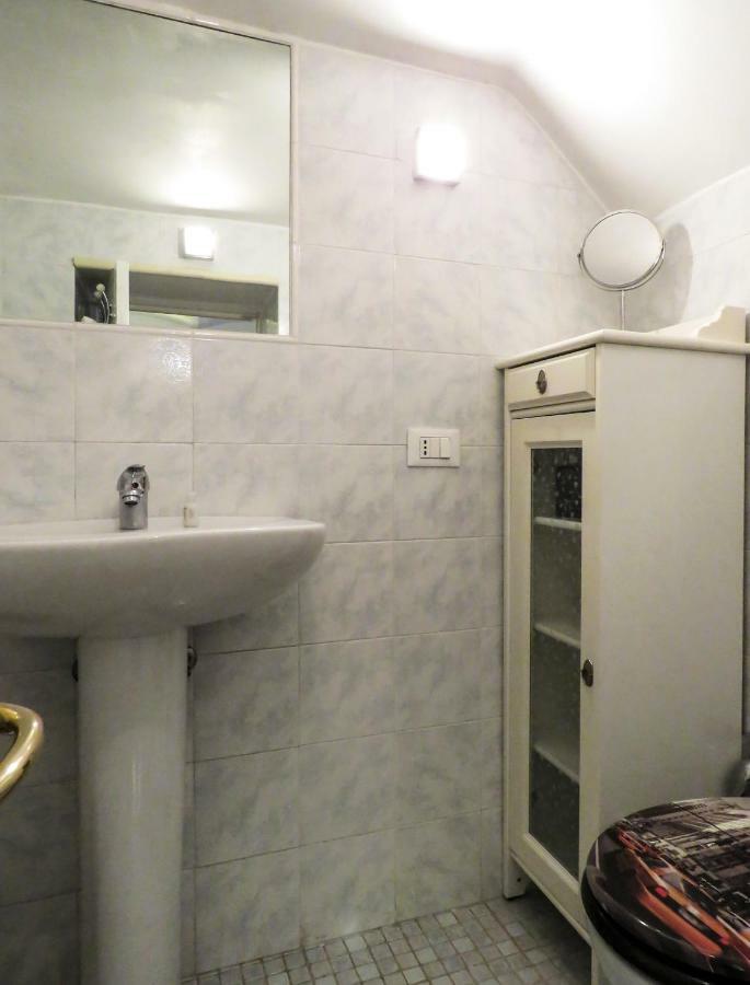 Casa Del Moro - Romantic Loft In Trastevere Экстерьер фото