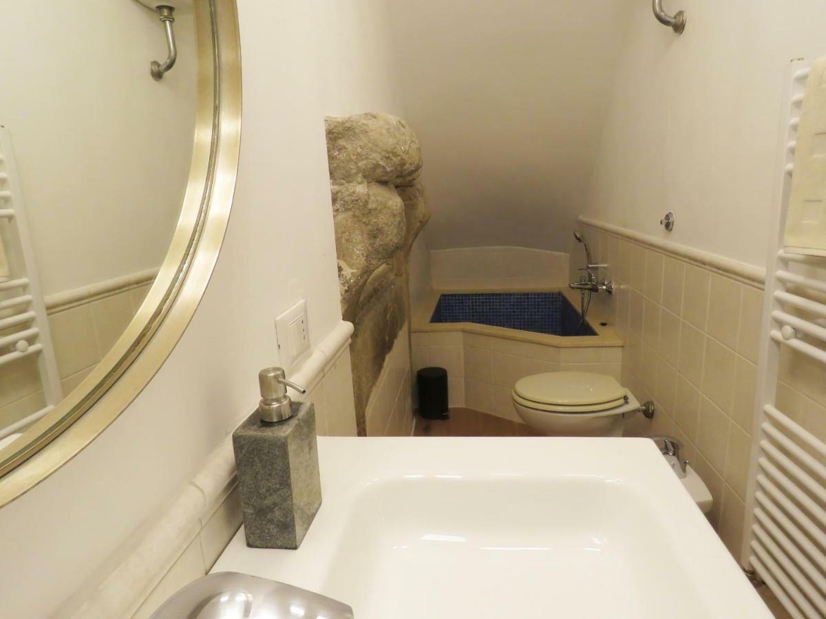 Casa Del Moro - Romantic Loft In Trastevere Экстерьер фото