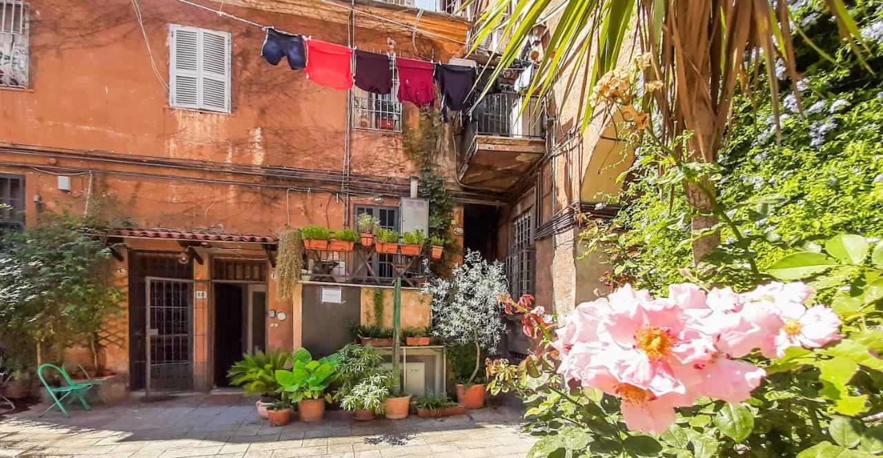 Casa Del Moro - Romantic Loft In Trastevere Экстерьер фото